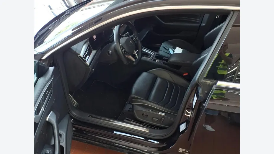 VOLKSWAGEN Arteon Arteon 2.0 TSI R-Line DSG