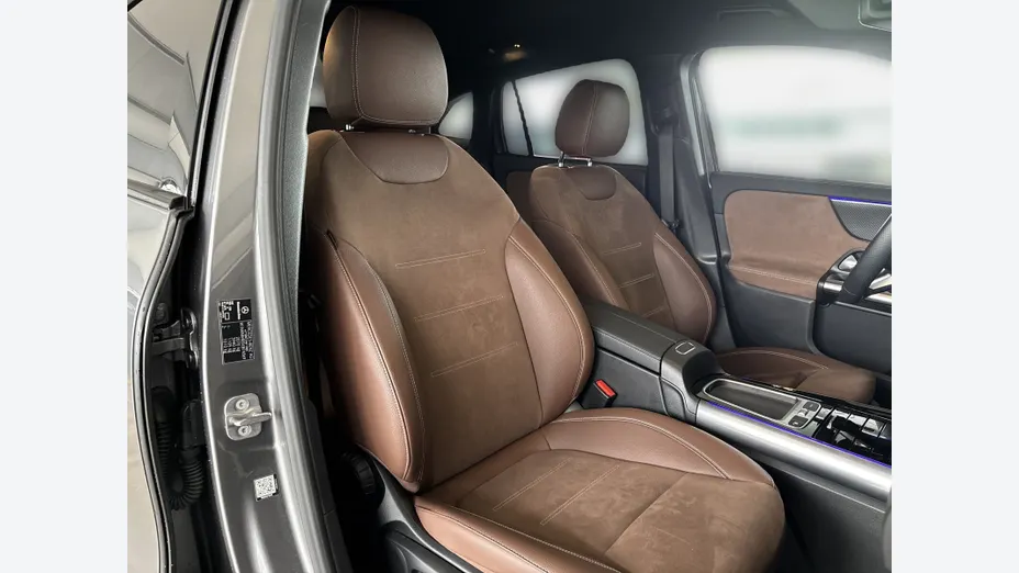 MERCEDES-BENZ GLA GLA 200 mHEV AMG Line 7G-DCT