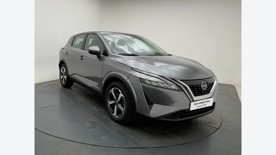 NISSAN Qashqai -
