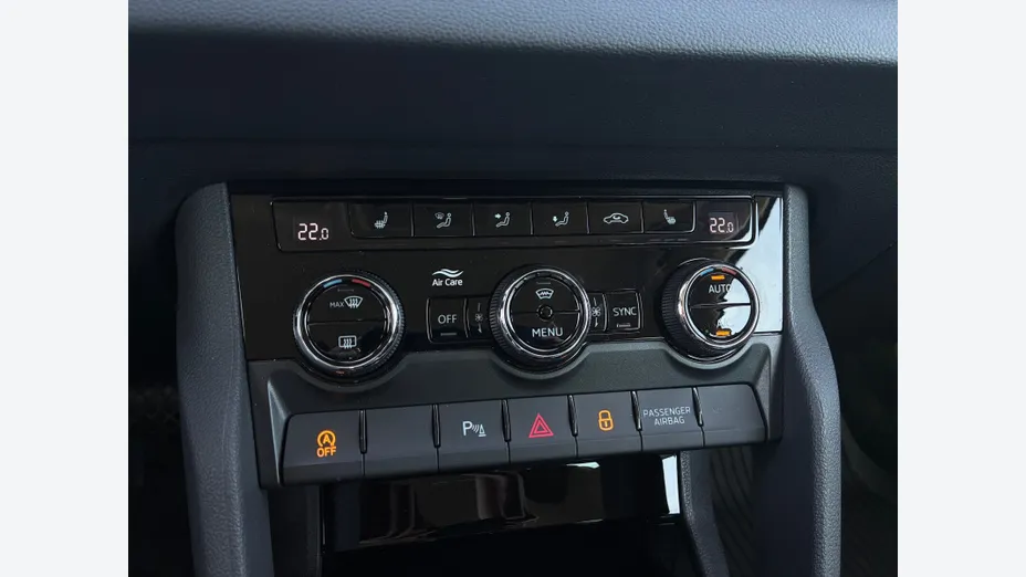 SKODA Karoq Karoq 2.0 TDI SCR 4x4 Edition 130 DSG