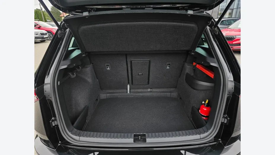 SKODA Karoq -