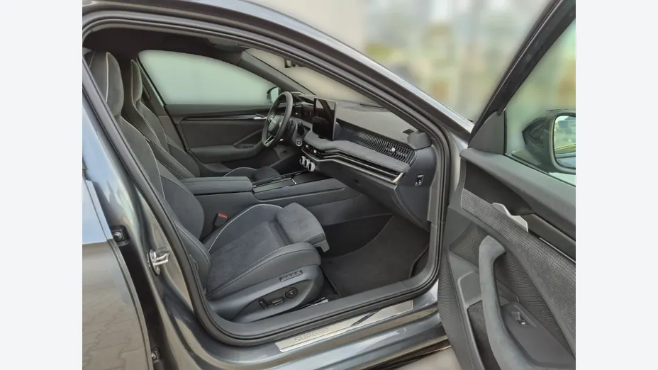 SKODA Superb Superb 2.0 TSI Sportline DSG Nowy