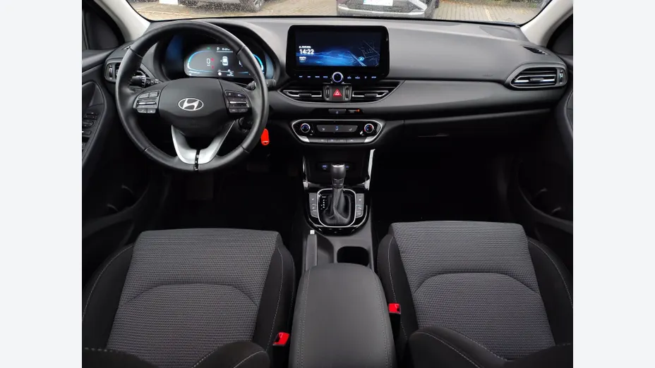 HYUNDAI i30 i30 1.0 T-GDI Modern DCT