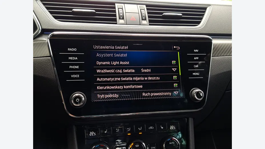 SKODA Superb Superb 2.0 TDI SCR 4x4 Sportline DSG
