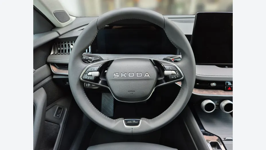 SKODA Superb Superb 2.0 TSI L&K DSG Nowy