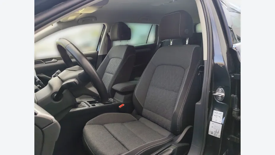 VOLKSWAGEN Passat -