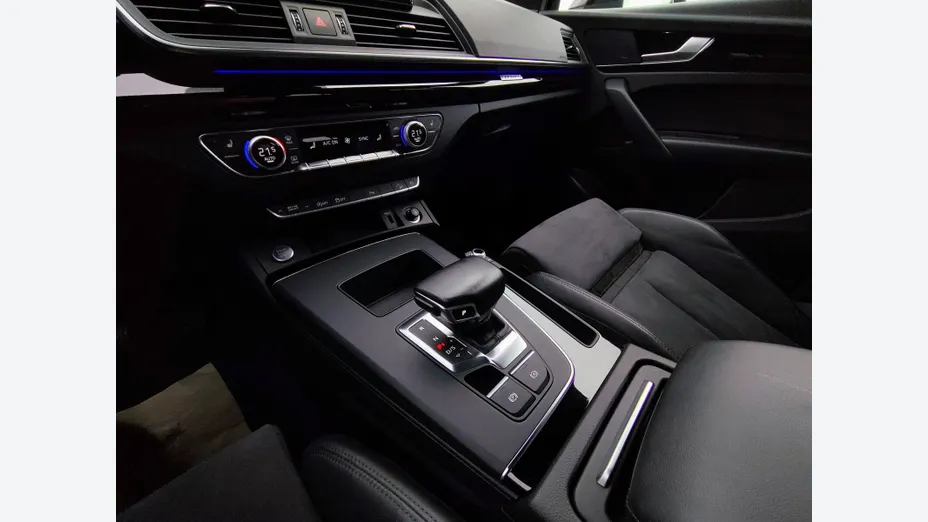AUDI Q5 Sportback -