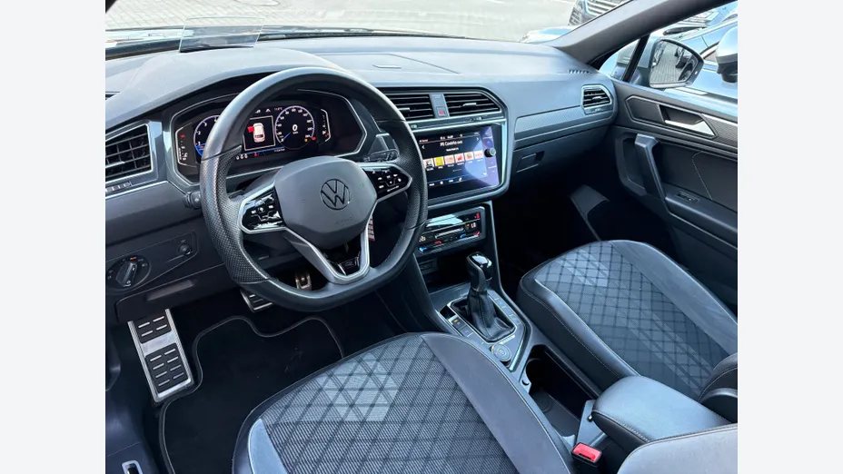 VOLKSWAGEN Tiguan Allspace -