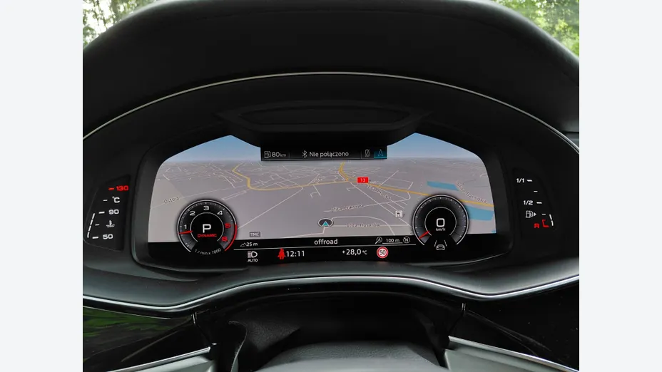 AUDI Q8 -