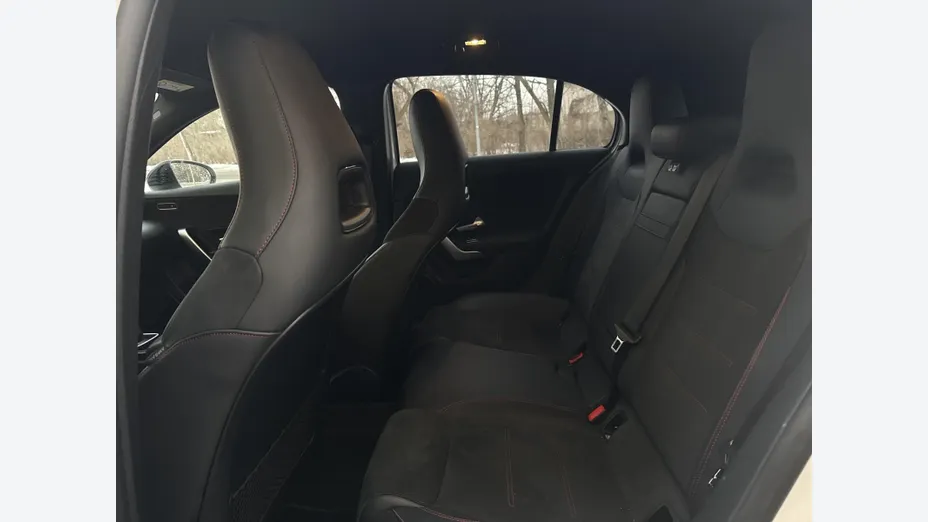 MERCEDES-BENZ A Klasa A 200 AMG Line 7G-DCT