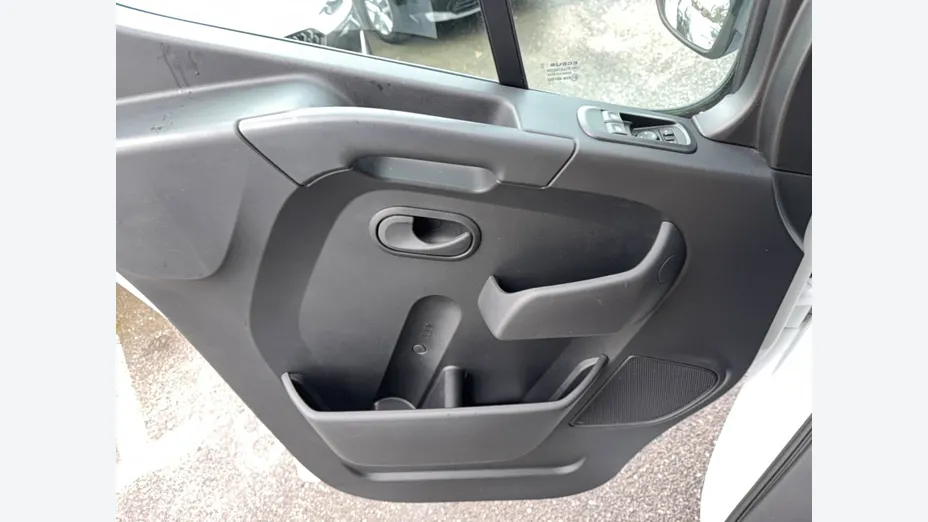 RENAULT Master -