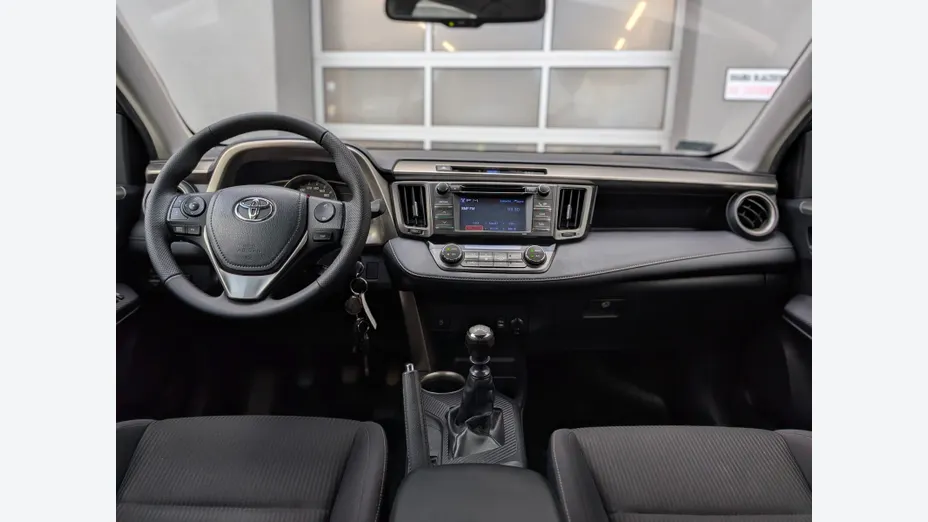 TOYOTA RAV4 RAV4 2.0 D-4D Premium 4x2