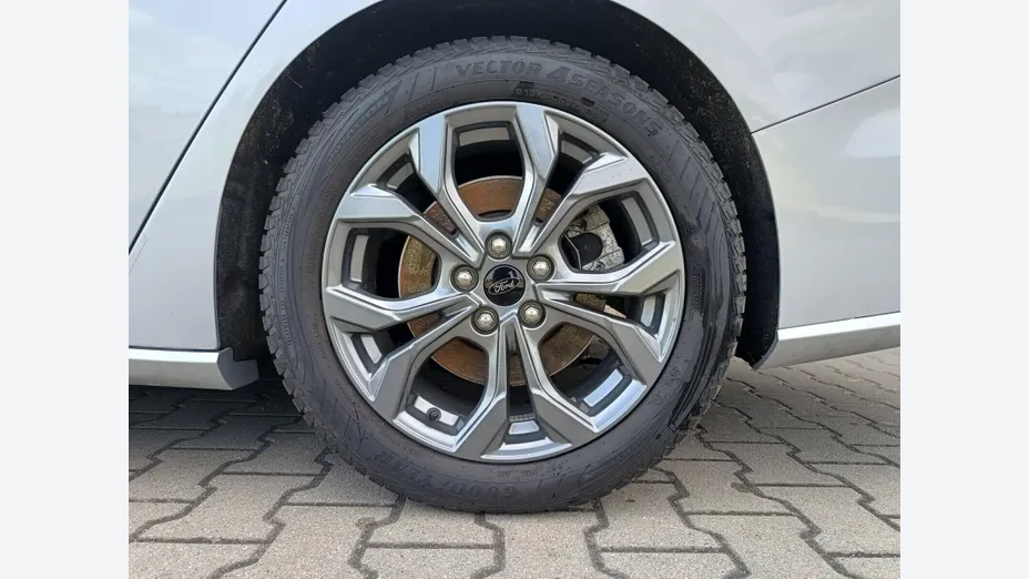 FORD Focus Focus 1.0 EcoBoost mHEV ST-Line X aut