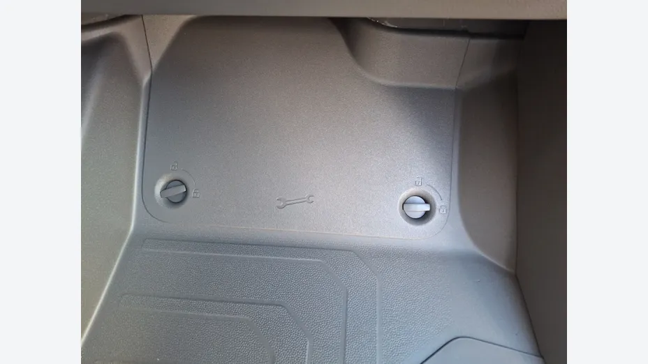 VOLKSWAGEN Crafter Crafter 35 BiTDI 4Motion (13,6m3) aut Nowy