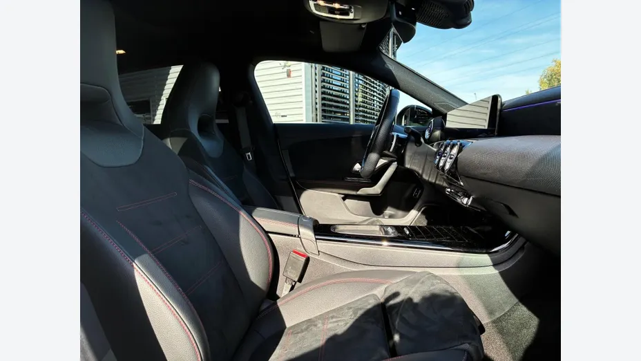 MERCEDES-BENZ CLA CLA 200 mHEV AMG Line 7G-DCT