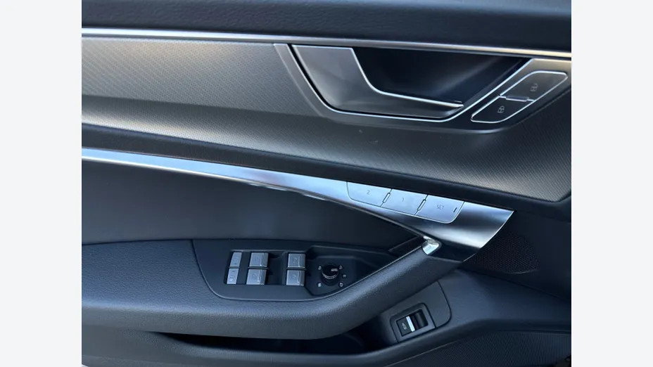 AUDI A6 Avant -