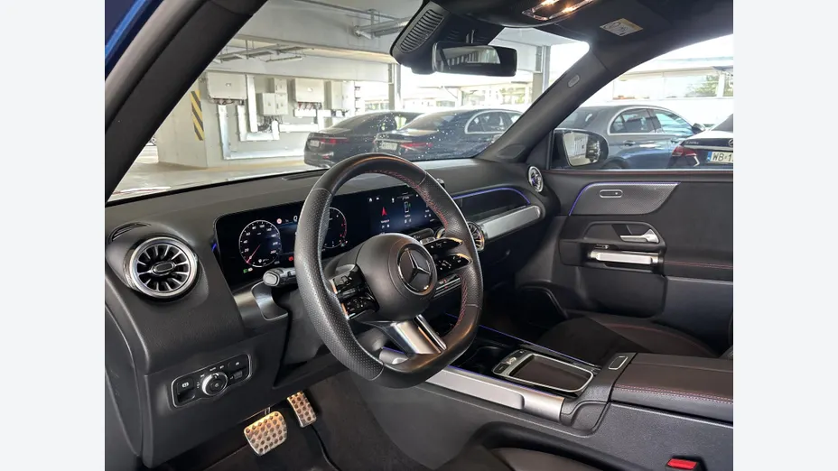 MERCEDES-BENZ GLB GLB 200 d 4-Matic AMG Line 8G-DCT