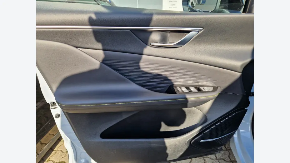 BAIC Beijing 5 Beijing 5 1.5T Luxury DCT