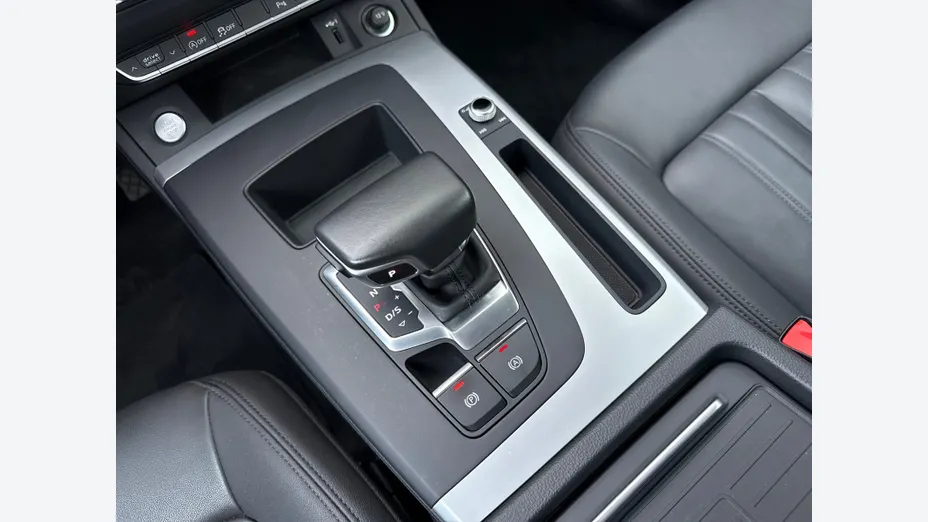 AUDI Q5 Sportback -