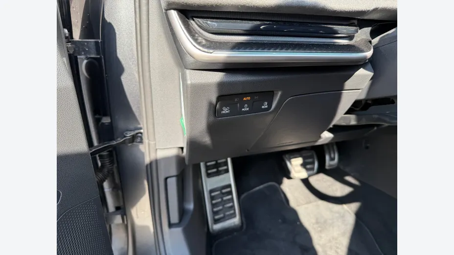 SKODA Superb Superb 1.5 TSI Plug-in Hybrid Sportline DSG Nowy