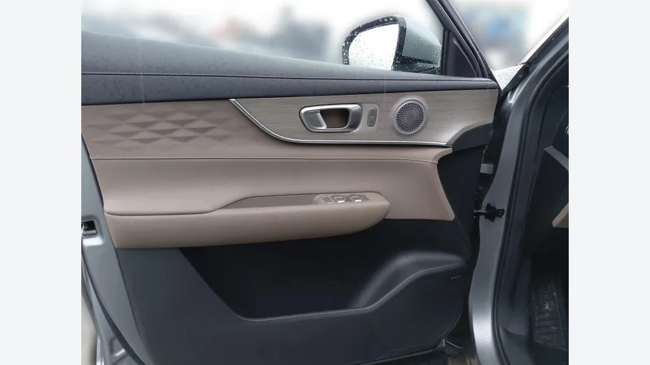 CHERY Tiggo 8 Tiggo 8 1.5 T-GDI Super Hybrid Prestige DCT