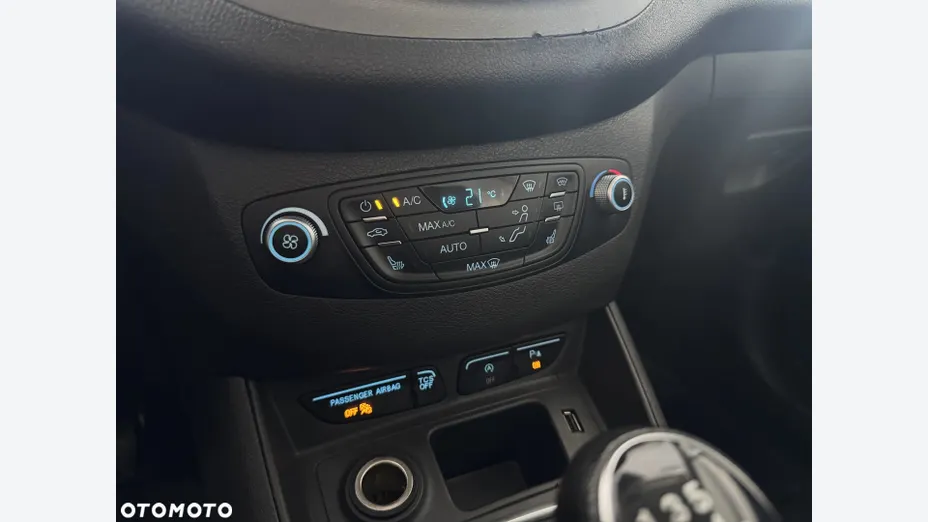 FORD Transit Courier Transit Courier 1.5 TDCi Limited