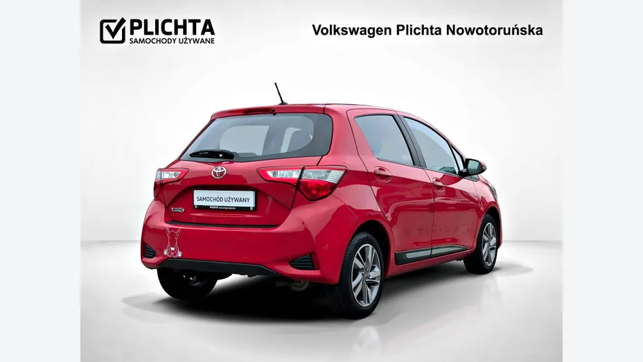 TOYOTA Yaris Yaris 1.0 Premium