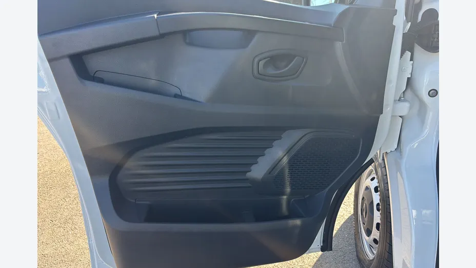 RENAULT Trafic -