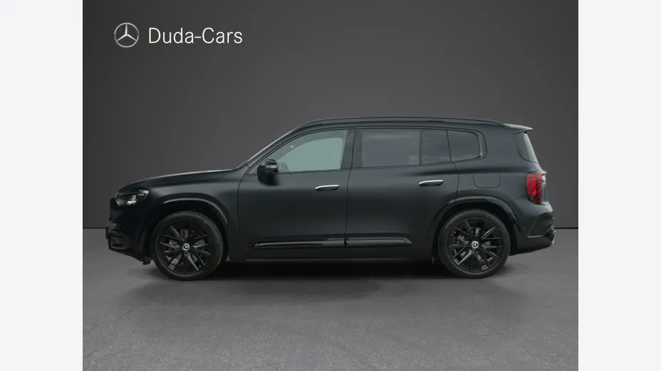 MERCEDES-BENZ GLB -