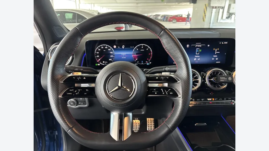 MERCEDES-BENZ GLB GLB 200 d 4-Matic AMG Line 8G-DCT