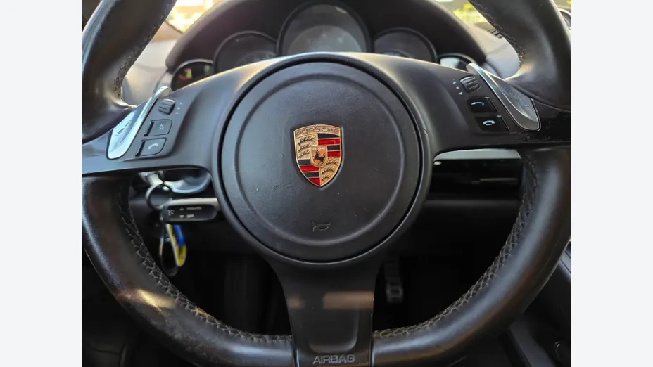 PORSCHE Cayenne -