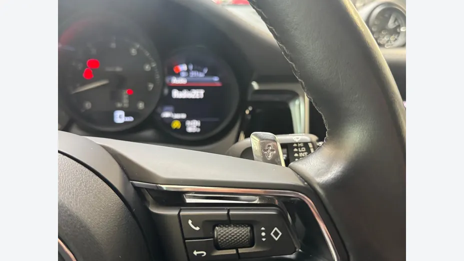 PORSCHE Macan Macan