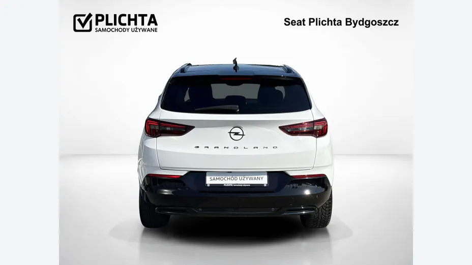 OPEL Grandland -