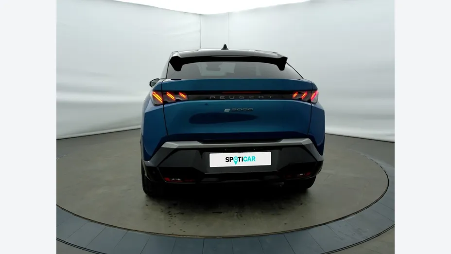 PEUGEOT 3008 -