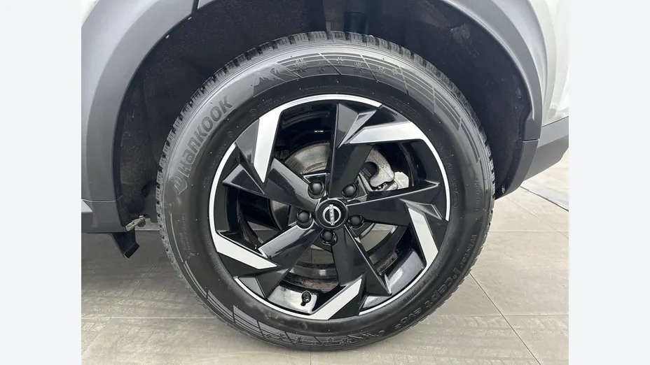 NISSAN Juke -