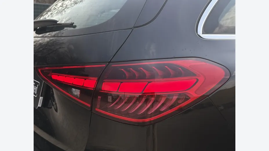 MERCEDES-BENZ C Klasa C 200 d mHEV Avantgarde
