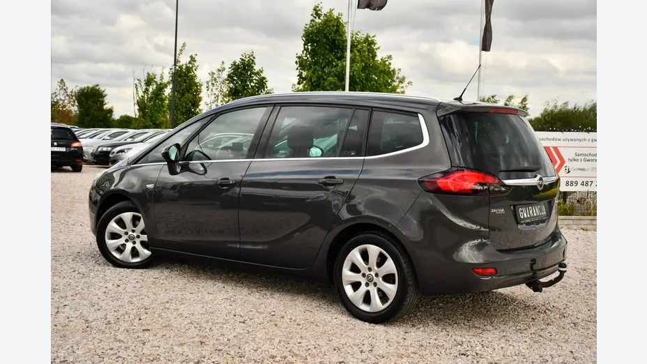 OPEL Zafira -