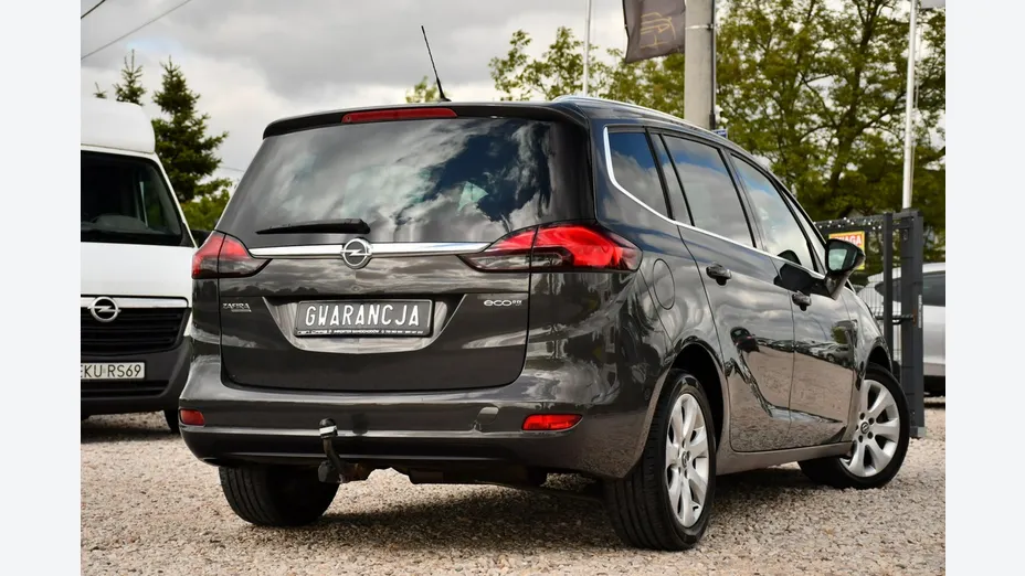 OPEL Zafira -
