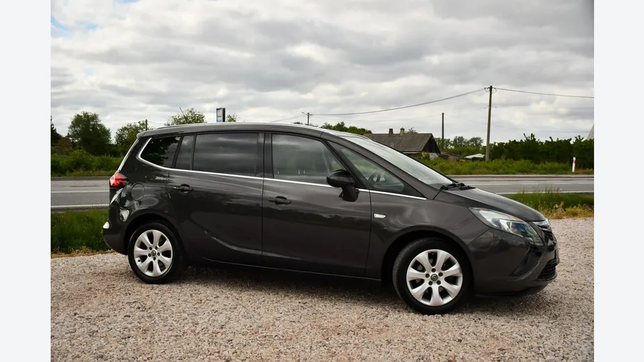 OPEL Zafira -