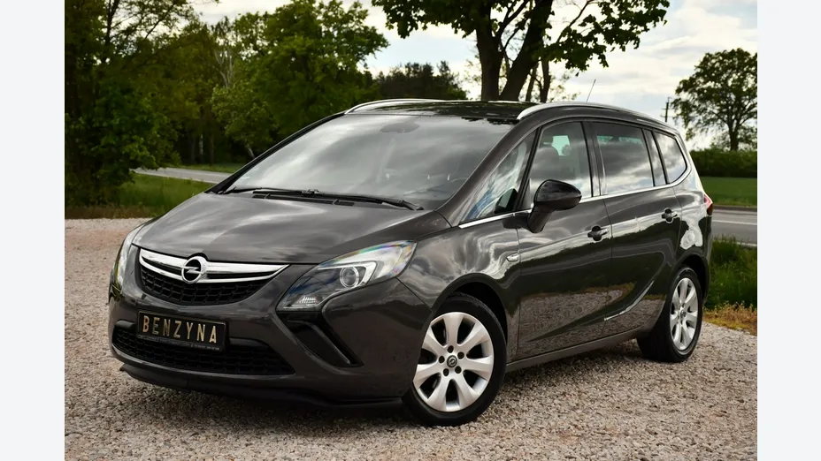 OPEL Zafira -