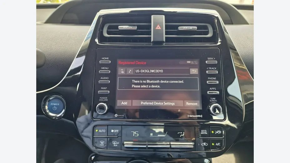 TOYOTA Prius -