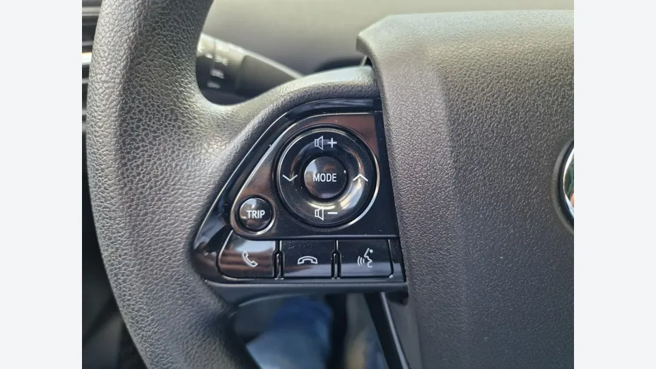 TOYOTA Prius -