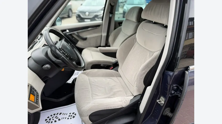 CITROEN C4 Grand Picasso -