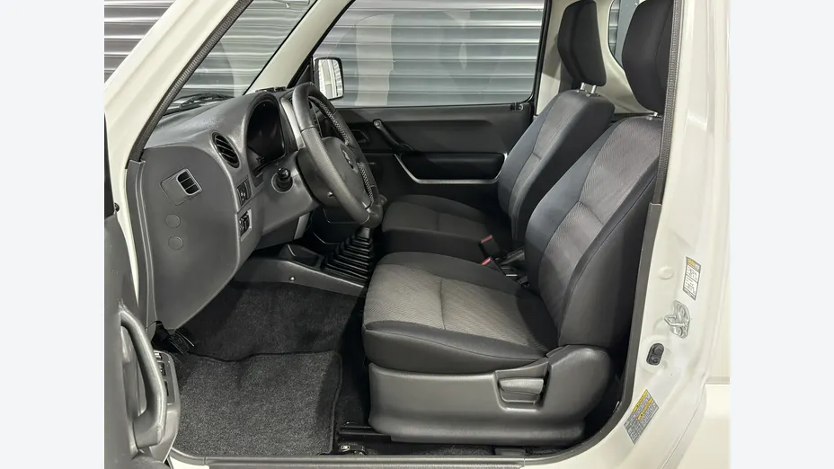 SUZUKI Jimny -