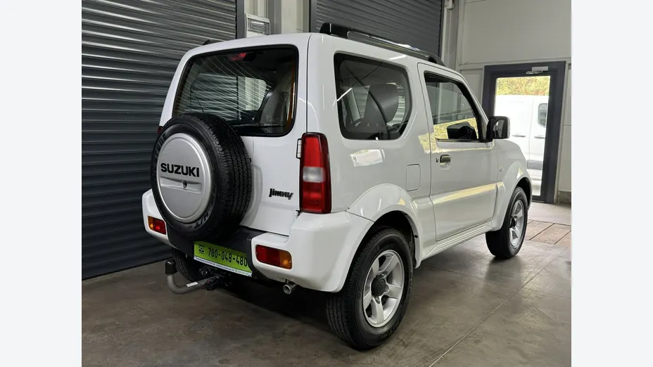 SUZUKI Jimny -