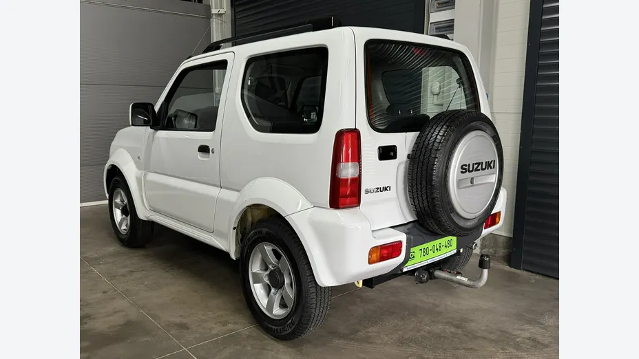 SUZUKI Jimny -