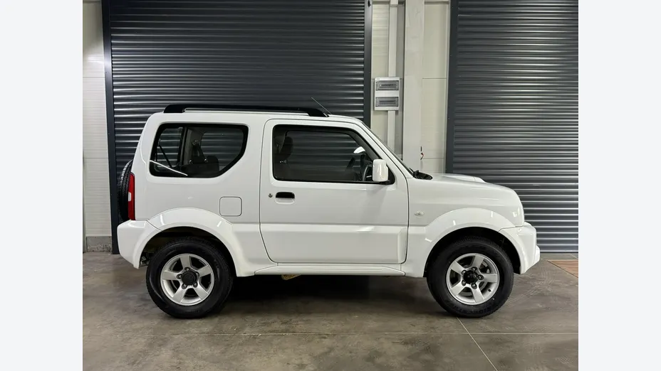 SUZUKI Jimny -