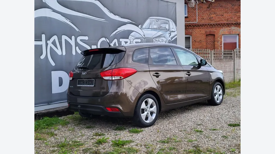 KIA Carens -
