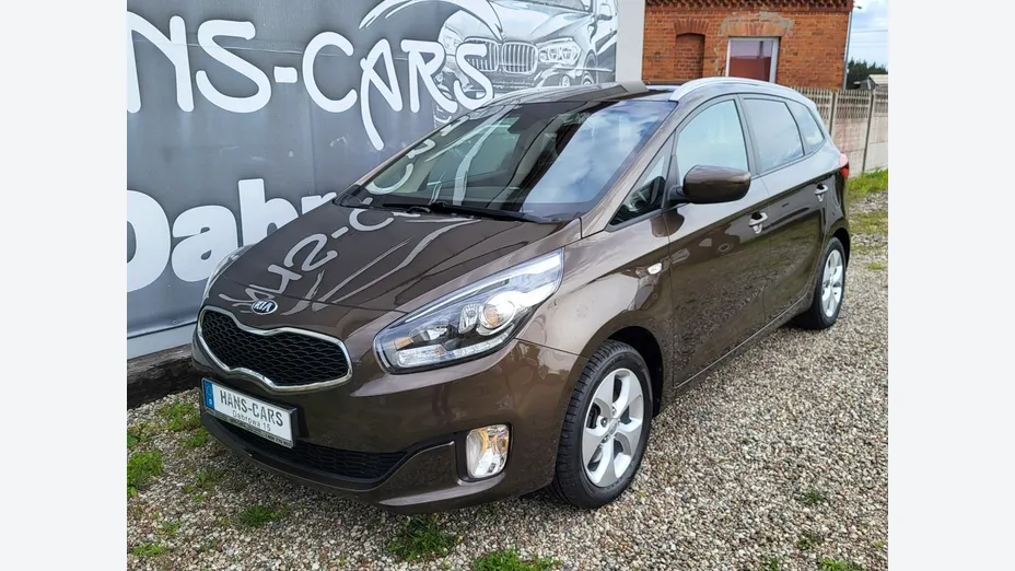 KIA Carens -