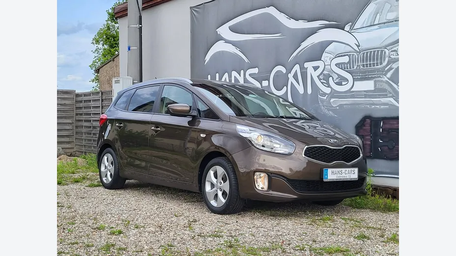 KIA Carens -